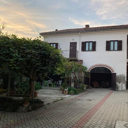 Casa Aromi Ed Arte Guest House Asti Luaran gambar