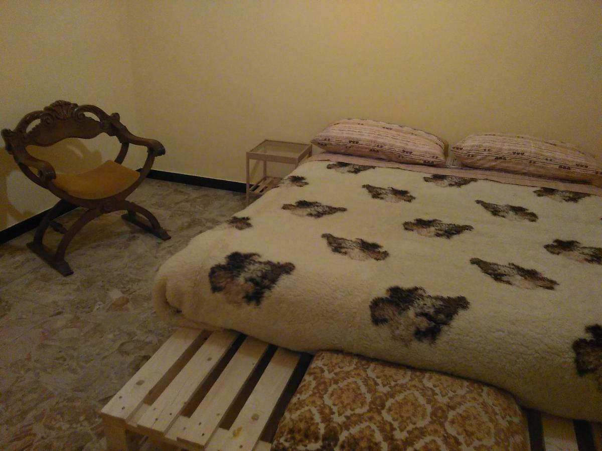 Casa Aromi Ed Arte Guest House Asti Luaran gambar