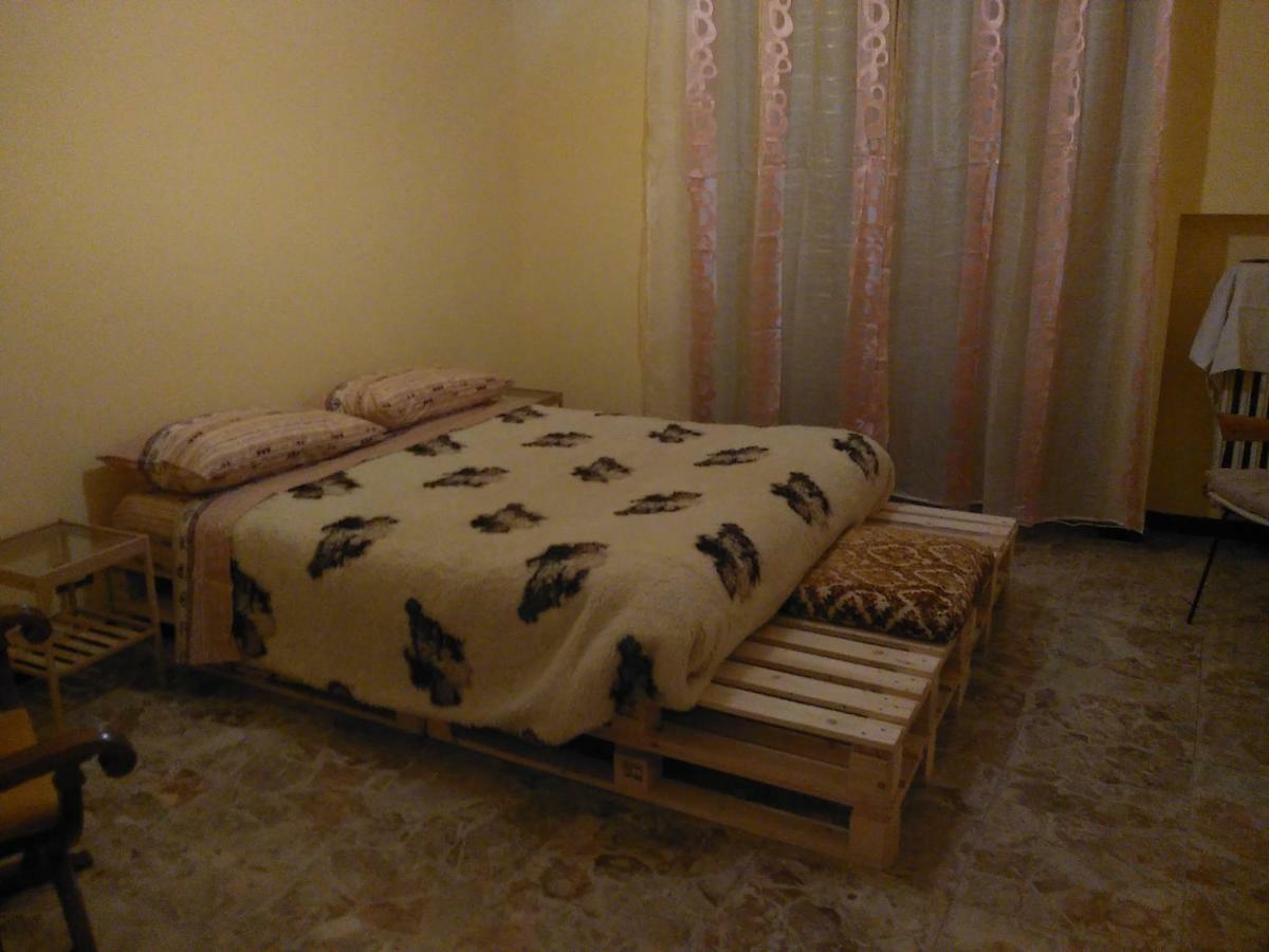 Casa Aromi Ed Arte Guest House Asti Luaran gambar